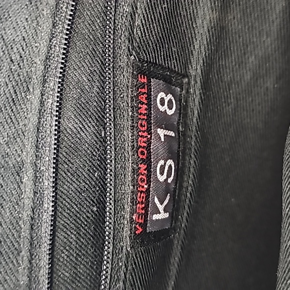 Elegant Black Shoulder Bag - Picture 3 of 9